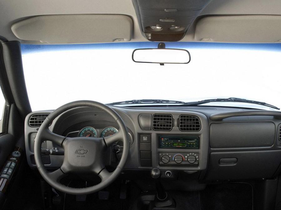  Chevrolet S-10 Crew Cab 2008 года  (BR) (фото 18 из 30)
